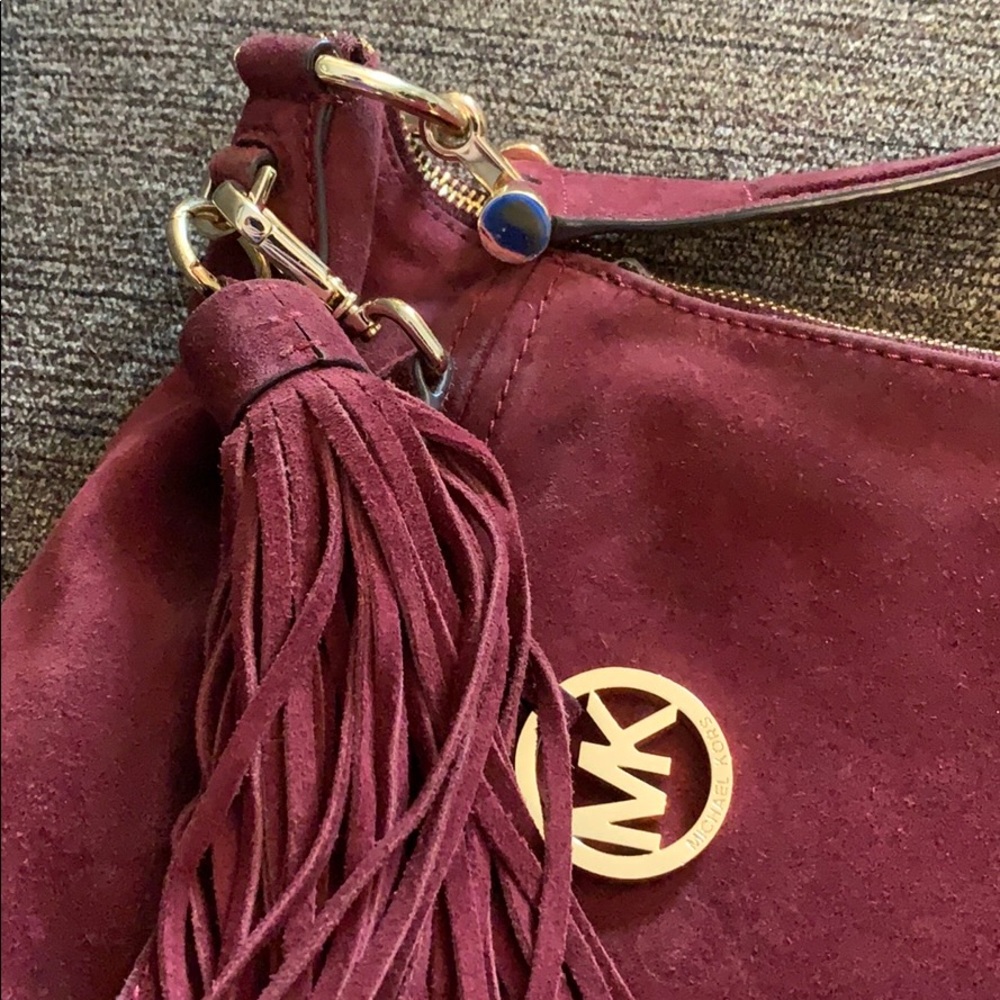 Closet Closing! Michael Kors Tote